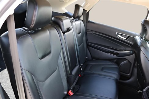 Used 2017 Ford Edge Titanium w/ Equipment Group 301A image 18