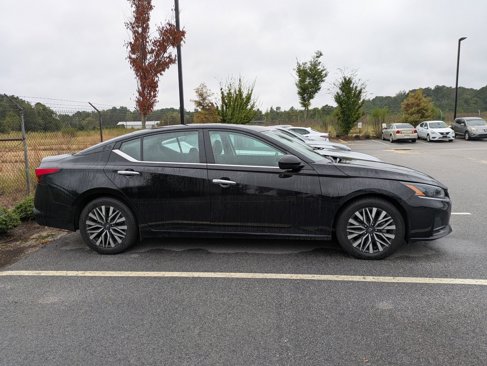 Certified 2024 Nissan Altima 2.5 SV image 5