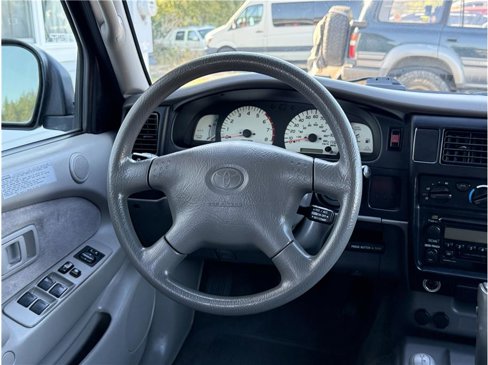 Used 2004 Toyota Tacoma 4x4 Double Cab image 16