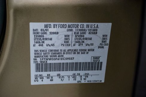 Used 2001 Ford F350 4x4 Crew Cab DRW Super Duty image 19