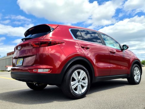Used 2018 Kia Sportage LX image 5