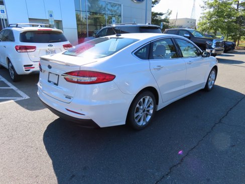 Used 2020 Ford Fusion Energi Titanium image 5