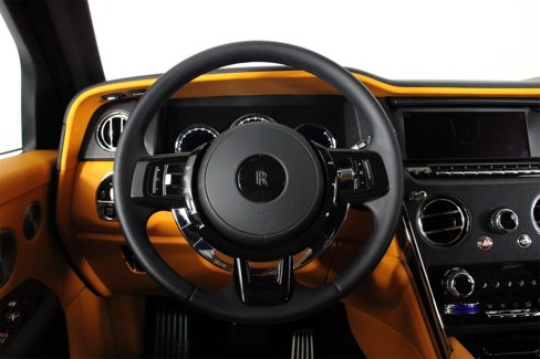 Certified 2024 Rolls-Royce Cullinan w/ Cullinan Package image 6