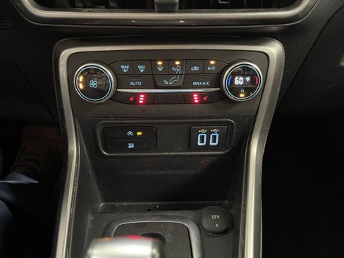 Used 2020 Ford EcoSport SE image 29