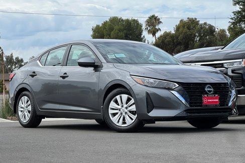 New 2025 Nissan Sentra S image 2