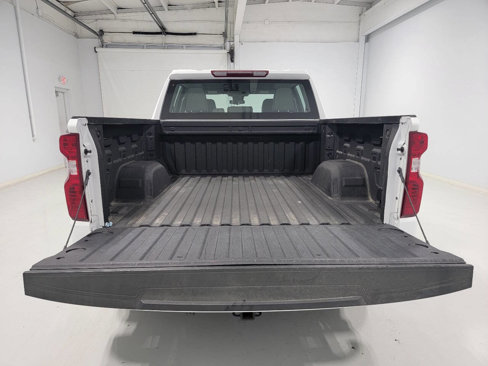 Used 2023 Chevrolet Silverado 1500 W/T w/ Trailering Package image 8