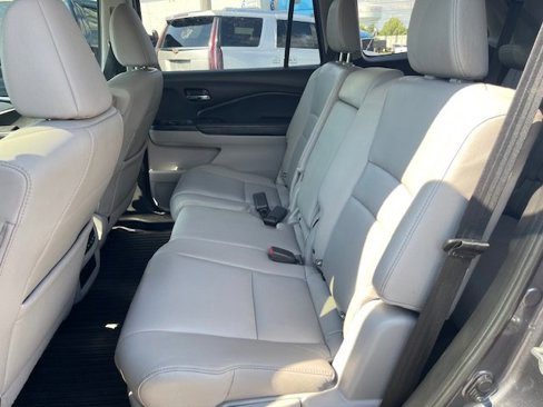 Used 2018 Honda Pilot EX-L image 12