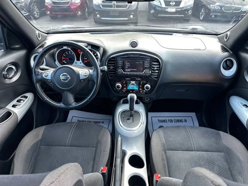 Used 2017 Nissan Juke SV image 35
