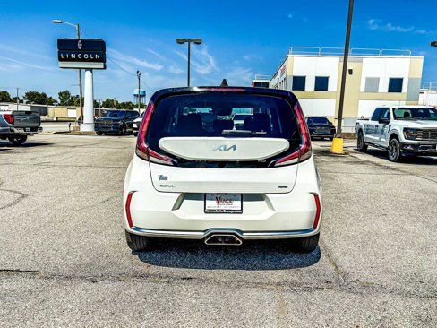 Used 2025 Kia Soul GT-Line image 6