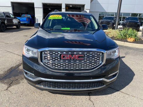 Used 2019 GMC Acadia Denali image 11