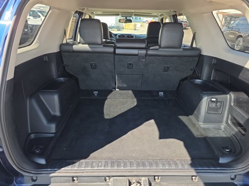 Used 2015 Toyota 4Runner SR5 image 34
