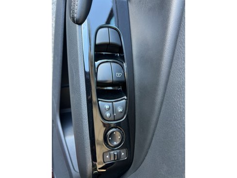 Used 2023 Nissan Altima 2.5 SV image 23