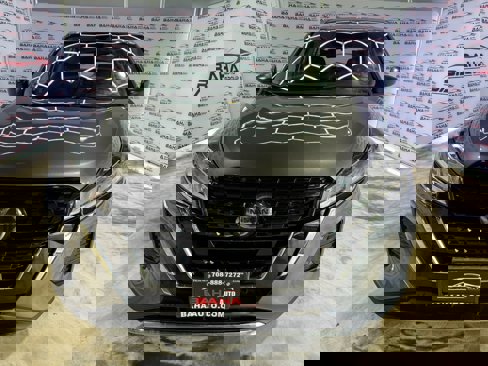 Used 2021 Nissan Kicks S image 3