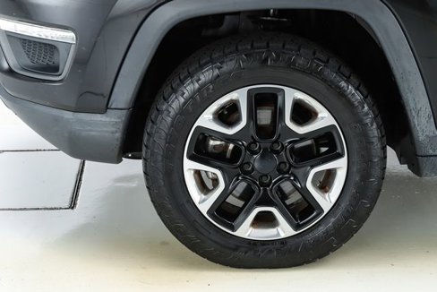 Used 2017 Jeep Compass Trailhawk w/ Leather Interior Group image 7
