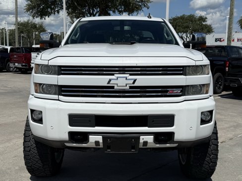 Used 2015 Chevrolet Silverado 2500 LT w/ LT Convenience Package image 10