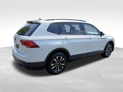 Used 2023 Volkswagen Tiguan S image 5