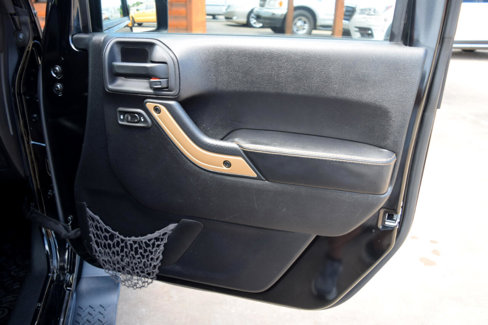 Used 2014 Jeep Wrangler Unlimited Sahara image 12