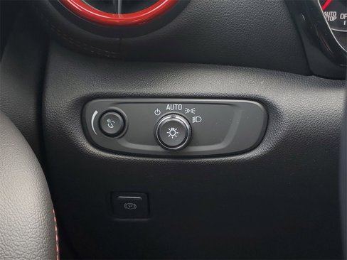 Used 2022 Chevrolet Blazer RS w/ Enhanced Convenience Package image 18