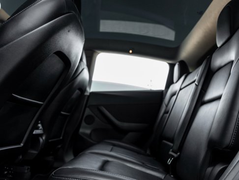 Used 2021 Tesla Model Y Long Range image 28