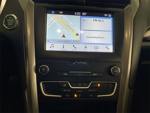 Used 2019 Ford Fusion SE image 38