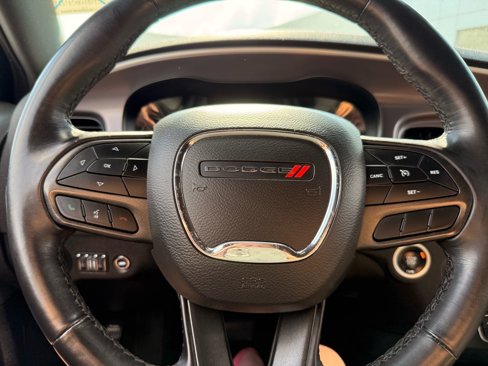 Used 2022 Dodge Charger SXT w/ Blacktop Package image 14