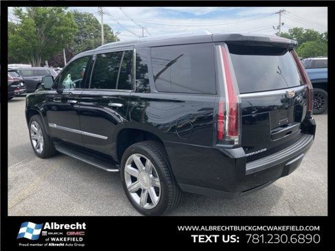 Used 2018 Cadillac Escalade Luxury image 5