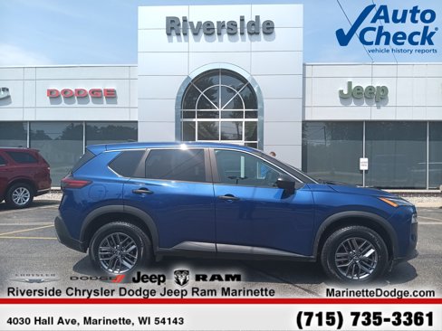 Used 2023 Nissan Rogue S image 1