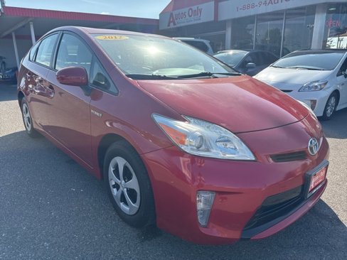 Used 2012 Toyota Prius Two image 3