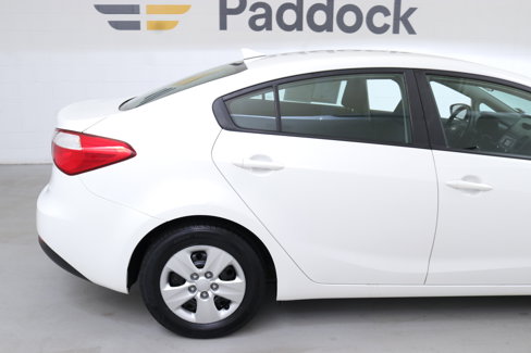 Used 2015 Kia Forte LX w/ Popular Package image 9