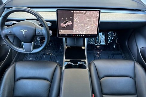 Used 2019 Tesla Model 3 Long Range image 13