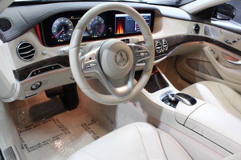 Used 2019 Mercedes-Benz S 450 Sedan image 31
