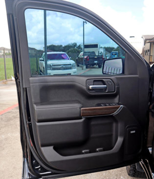 Used 2021 Chevrolet Silverado 1500 LT Trail Boss w/ LT Trail Boss Premium Package image 10
