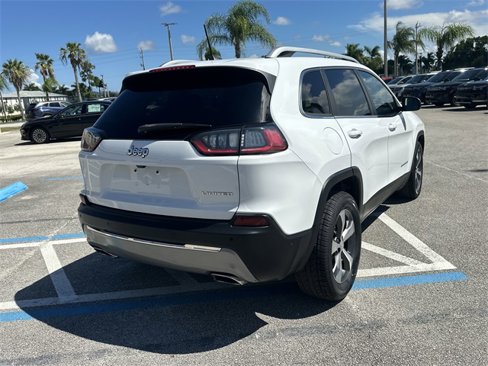 Used 2021 Jeep Cherokee Limited image 6