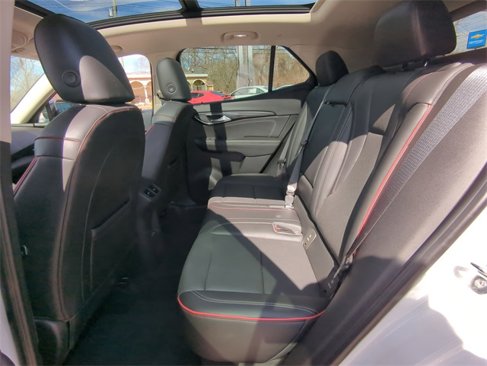 Certified 2022 Buick Envision Essence w/ Sport Touring Package image 25