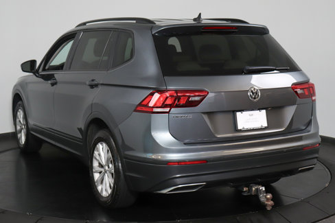 Used 2020 Volkswagen Tiguan S image 3