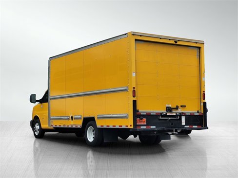 Used 2019 GMC Savana 3500 Extended w/ Driver Convenience Package image 7