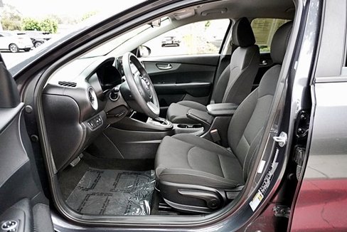 Used 2019 Kia Forte LXS image 13