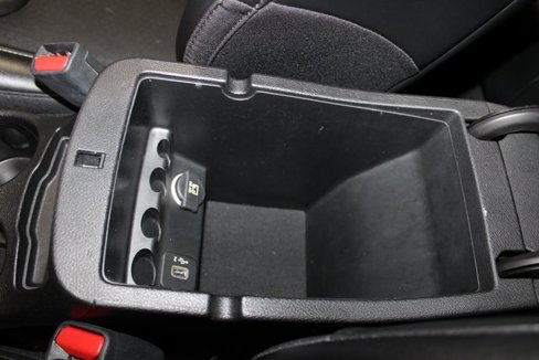 Used 2020 Jeep Cherokee Latitude Plus w/ Comfort/Convenience Group image 24