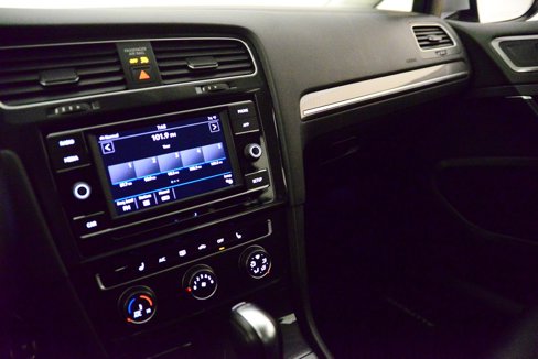 Used 2019 Volkswagen Golf Alltrack S image 28