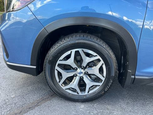 Used 2021 Subaru Forester Premium image 29