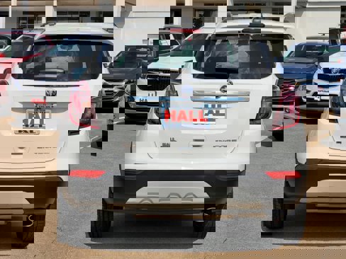 Certified 2020 Buick Encore Preferred w/ Safety Package image 5