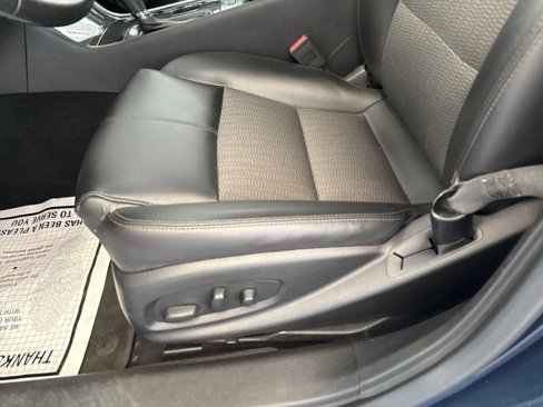 Used 2018 Chevrolet Impala LT image 16