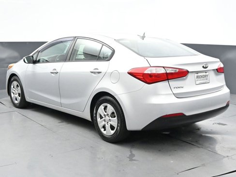 Used 2016 Kia Forte LX image 5