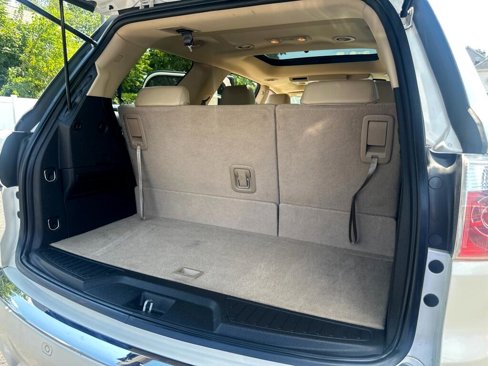 Used 2012 GMC Acadia Denali image 28