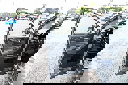 Used 2023 Hyundai Santa Fe SEL w/ Premium Package image 10
