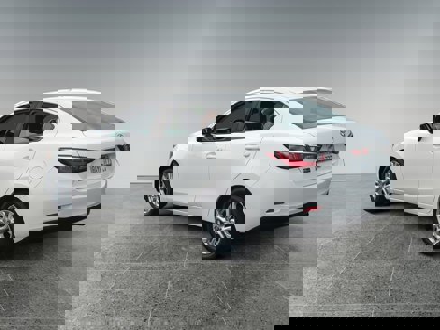 Used 2018 Toyota Yaris iA image 3