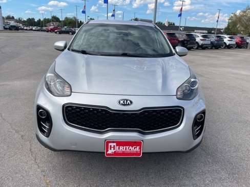 Used 2019 Kia Sportage LX image 4