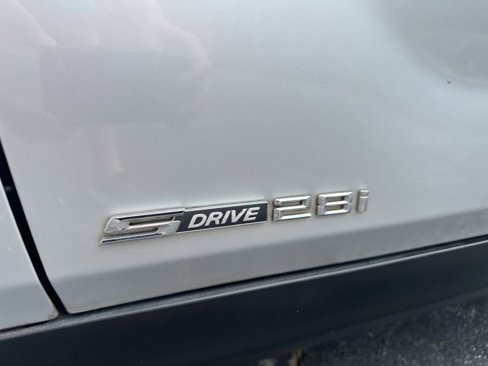 Used 2013 BMW X1 sDrive28i image 16