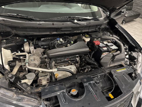 Used 2017 Nissan Rogue S image 33