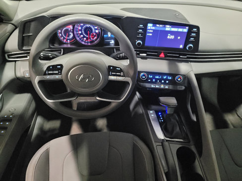Used 2023 Hyundai Elantra SEL image 22